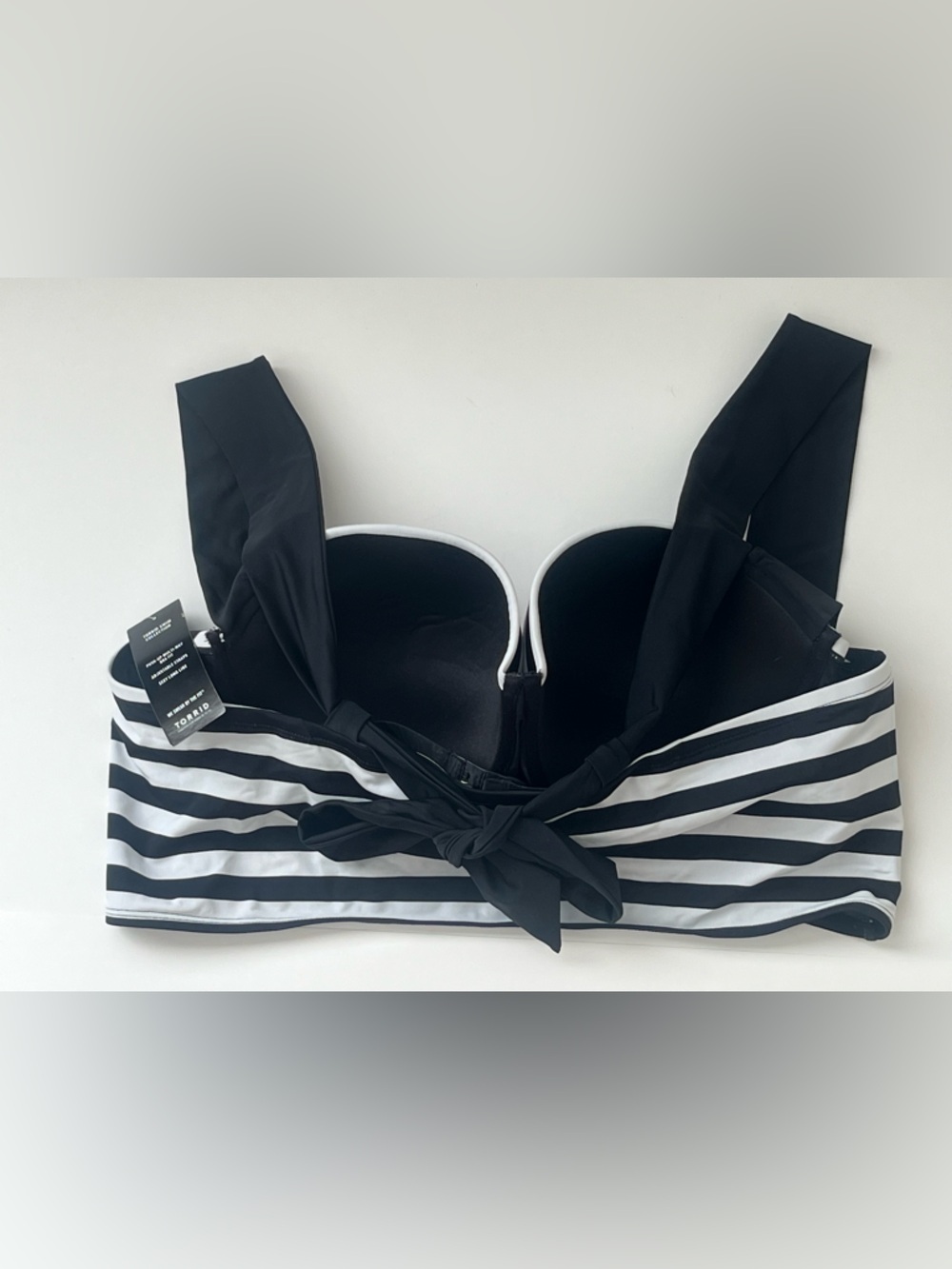 Torrid Striped Halter Bikini Top Black White adjustable NEW 4X - Picture 8 of 10